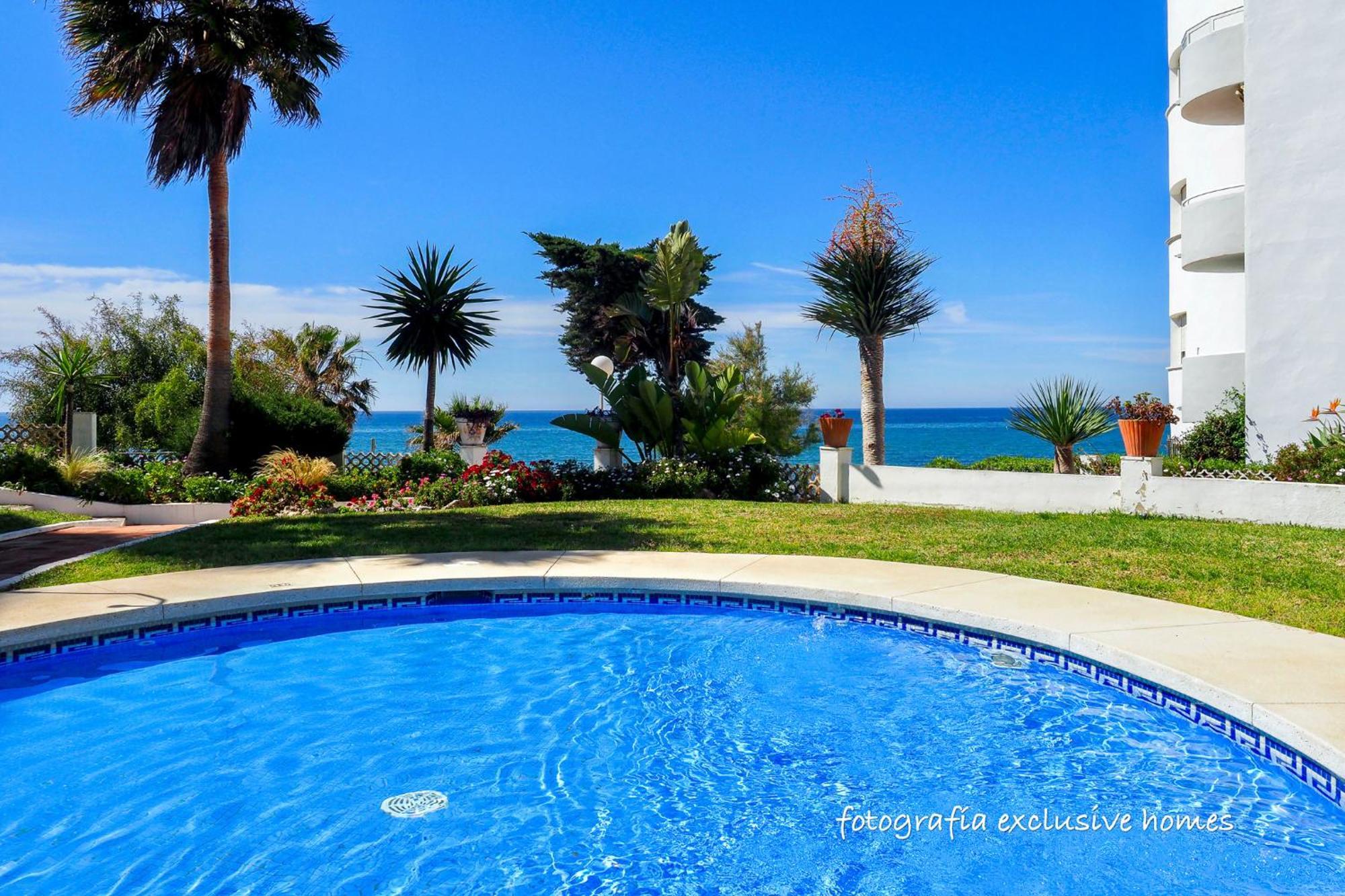 Md002 Precioso Apartamento En Primera Linea De Playa Sitio de Calahonda Luaran gambar